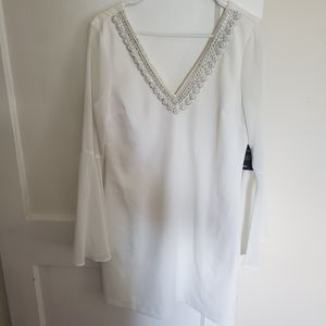 White deep-v flattering dress - never worn!